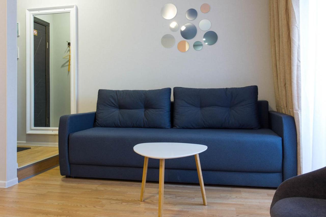 Apartment In The City Center - Gimnasiyna Naberezhna 24A-1 Charkov Buitenkant foto